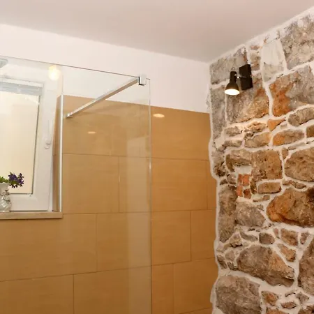 Apartament Bambina *